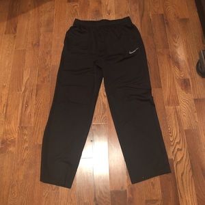 Men’s Nike dri fit sweatpants, size XL